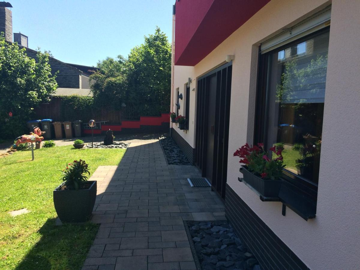 Ferienhaus Rockenbach Villa พึนเดอริค ภายนอก รูปภาพ