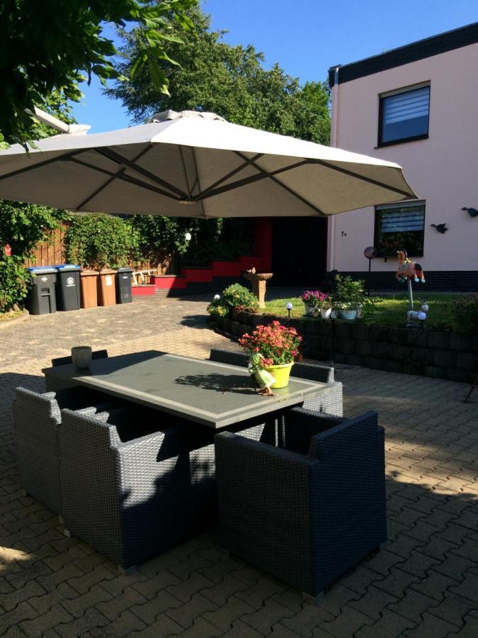 Ferienhaus Rockenbach Villa พึนเดอริค ภายนอก รูปภาพ
